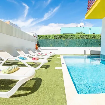 Poseidon - Com Piscina Aquecível E Bbq Na Marina