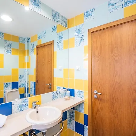 Villa Poseidon - Com Piscina Aquecível E Bbq Na Marina *